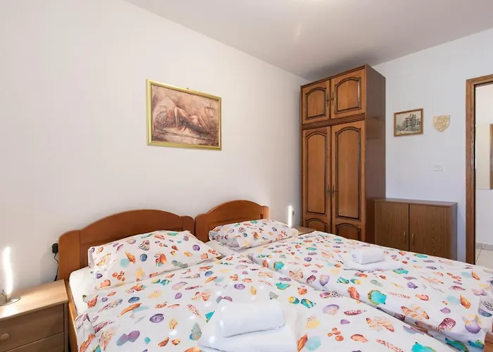 With Parking Space Baska, Krk - 19483 Apartman *
