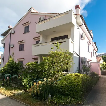 Apartament With Parking Space Baska, Krk - 19483 Baška